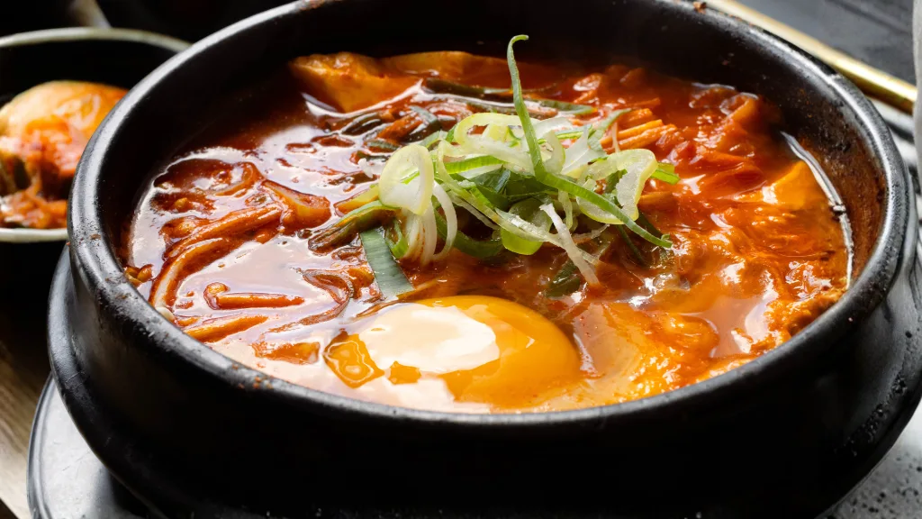 순두부찌개 레시피 | 간단하지만 줄서서 먹는 식당 맛 20분 완성
