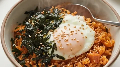 전자레인지 스팸김치 계란밥 | 5분 컷 '스팸김볶' 맛 내는 초간단 혼밥 레시피